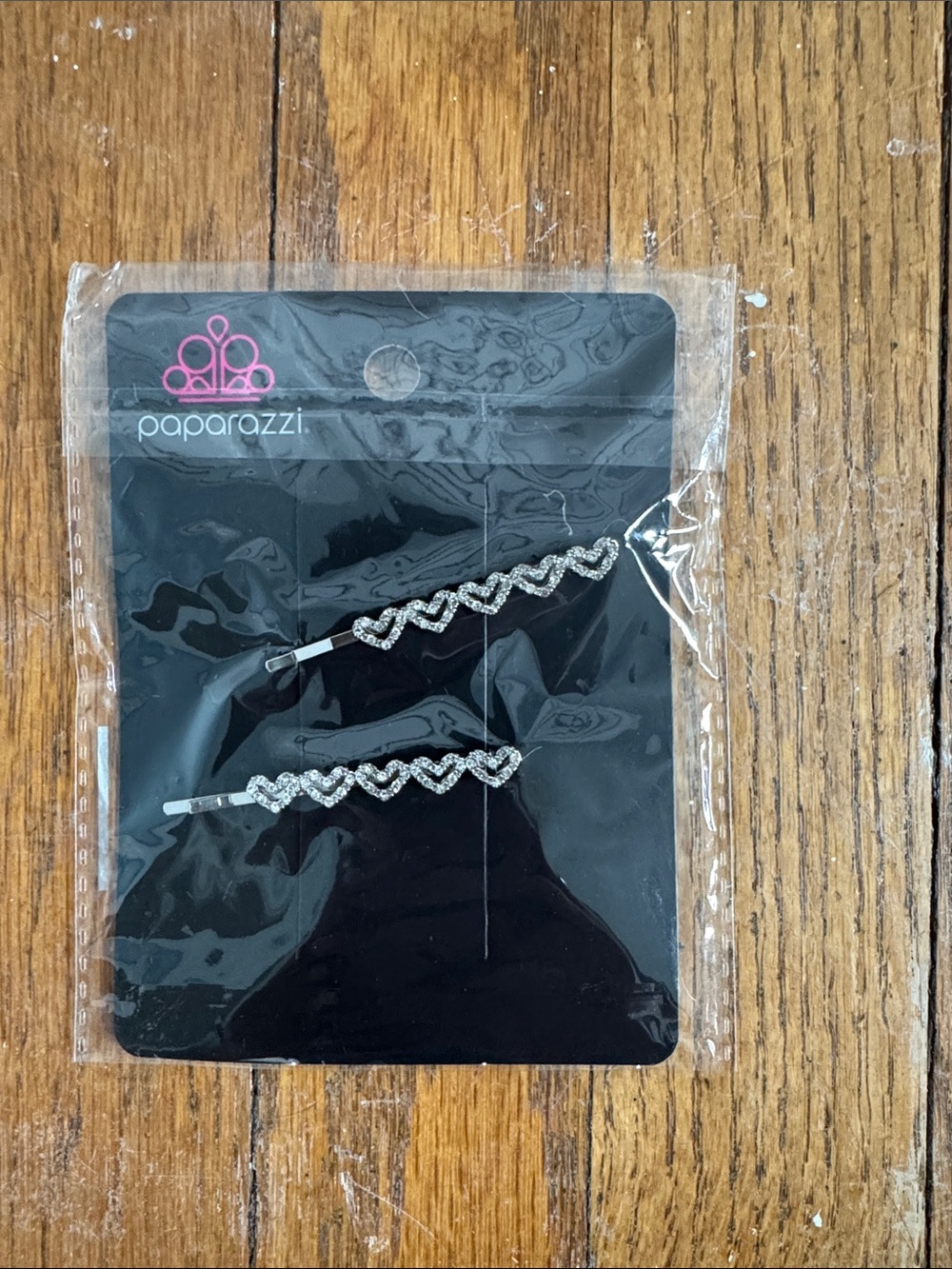 paparazzi Silver Heart-Linked Rhinestone Bobby Pin Set